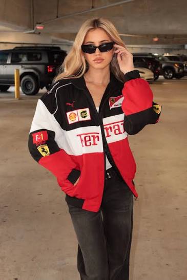 Ferrari F1 Vintage Racing Jacket - Red Edition 1